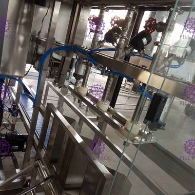 Touch Screen 3 Glas-Wasser-Füllmaschine Straßen-450BPH fournisseur