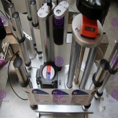 Automatischer Quadrat-flacher Flaschen-spezieller geformter Flaschenetikettierer doppelte klebende Aufkleber-Etikettiermaschine-Seitenausrüstung fournisseur