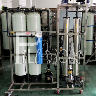 Reine trinkende Behandlung RO-Wasser-Reinigungsapparat-Maschine des Mineralwasser-500LPH fournisseur