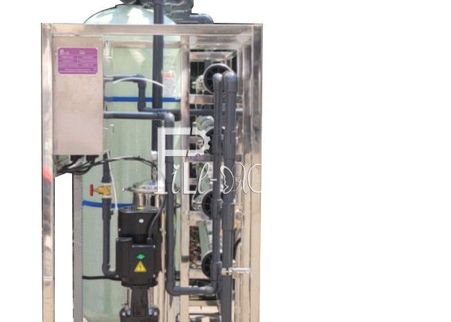 Trinkwasser 2000 LPH RO-Anlage mit UVsterilisator fournisseur